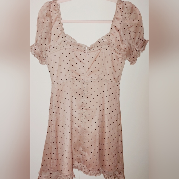 Heart print babydoll cottagecore tan dress, keyhole, tie & buttons at bust, sm. - Picture 3 of 8